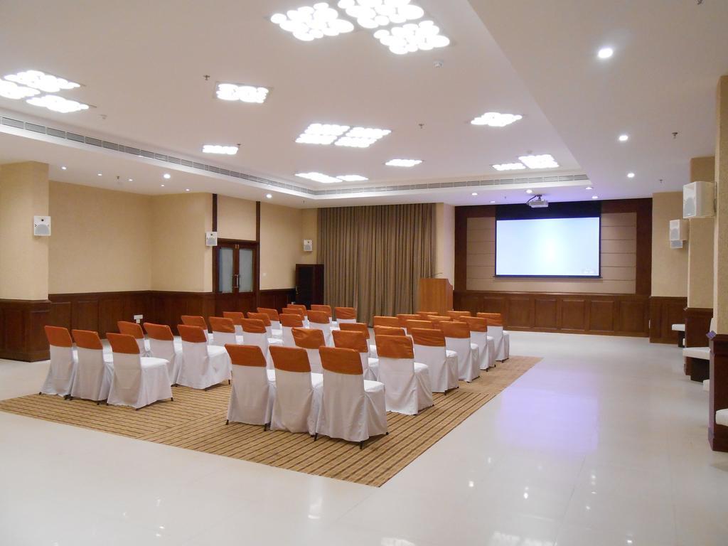 The South Park Hotel Тривандрум Экстерьер фото