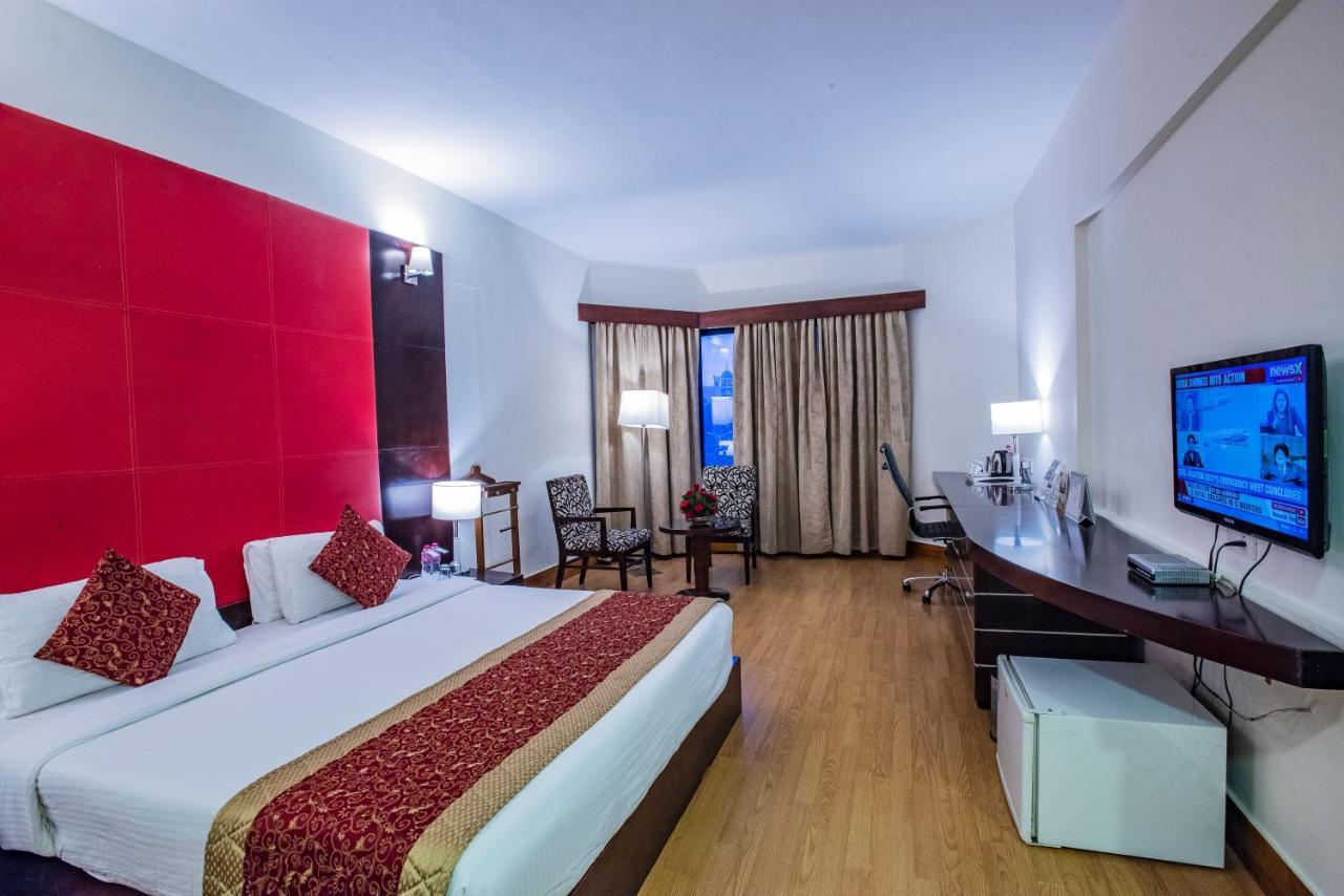 The South Park Hotel Тривандрум Экстерьер фото