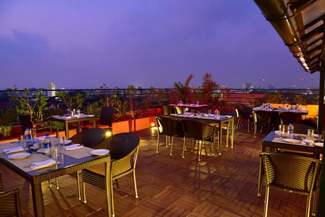 The South Park Hotel Тривандрум Экстерьер фото
