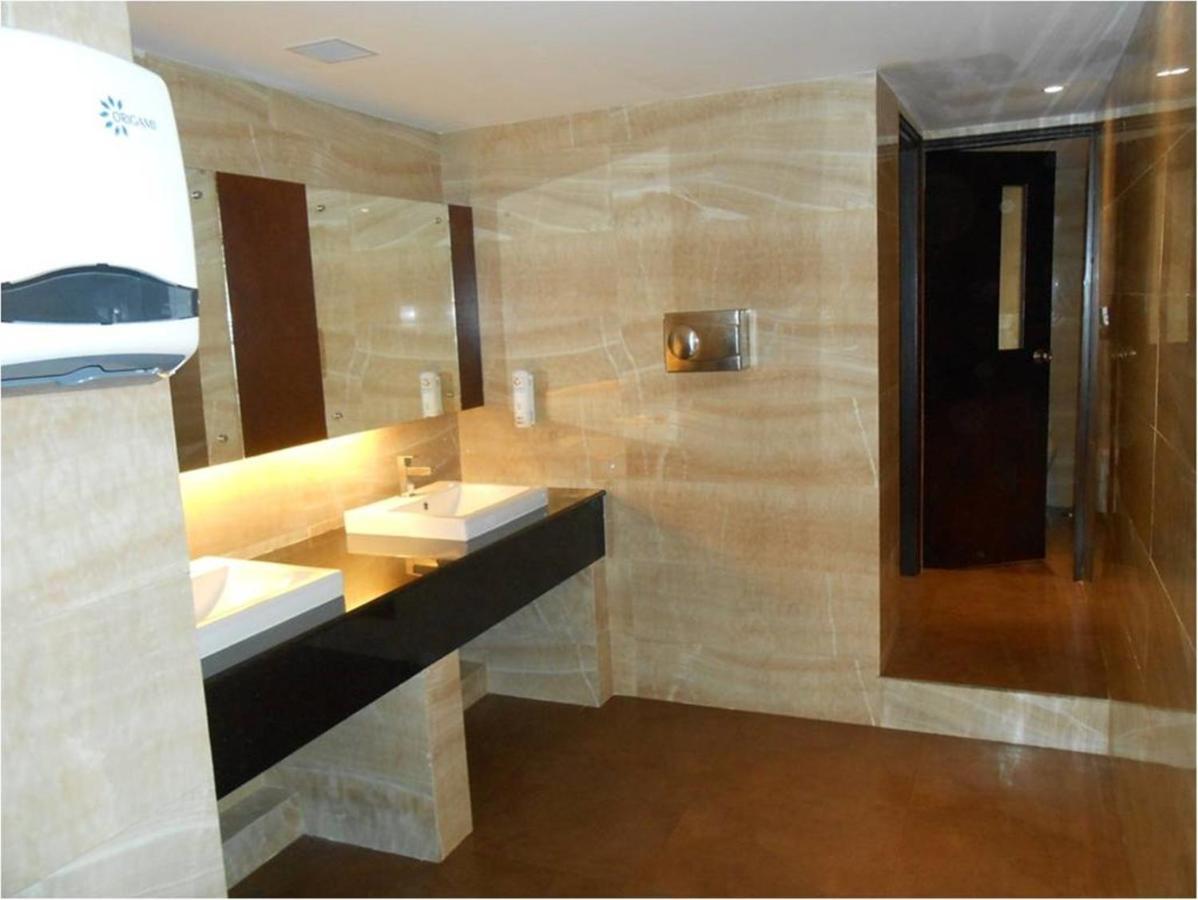 The South Park Hotel Тривандрум Экстерьер фото